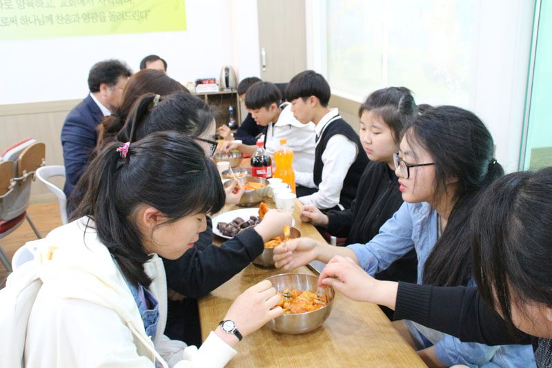 중고등부-활동20.jpg